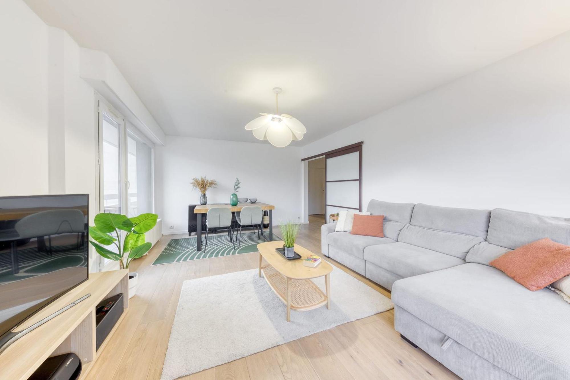 Grand Appartement Spacieux - Proche Paris Sèvres Esterno foto