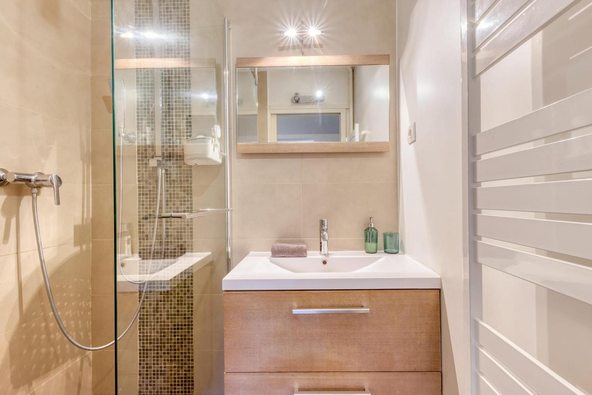 Grand Appartement Spacieux - Proche Paris Sèvres Esterno foto