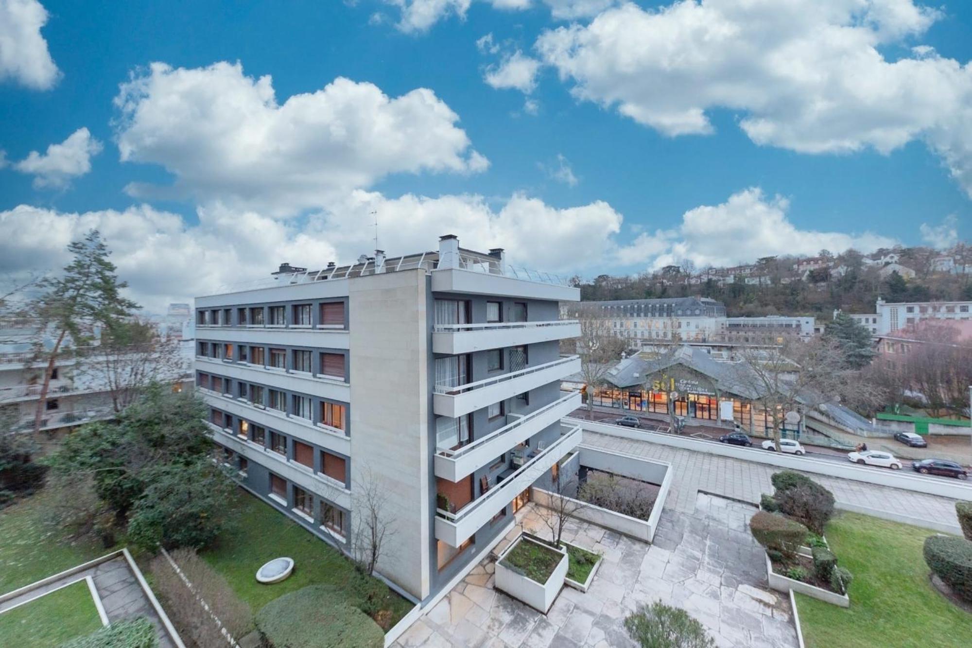 Grand Appartement Spacieux - Proche Paris Sèvres Esterno foto