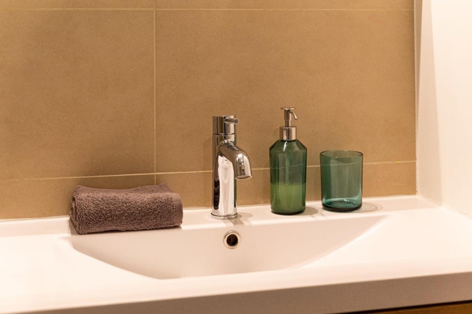 Grand Appartement Spacieux - Proche Paris Sèvres Esterno foto