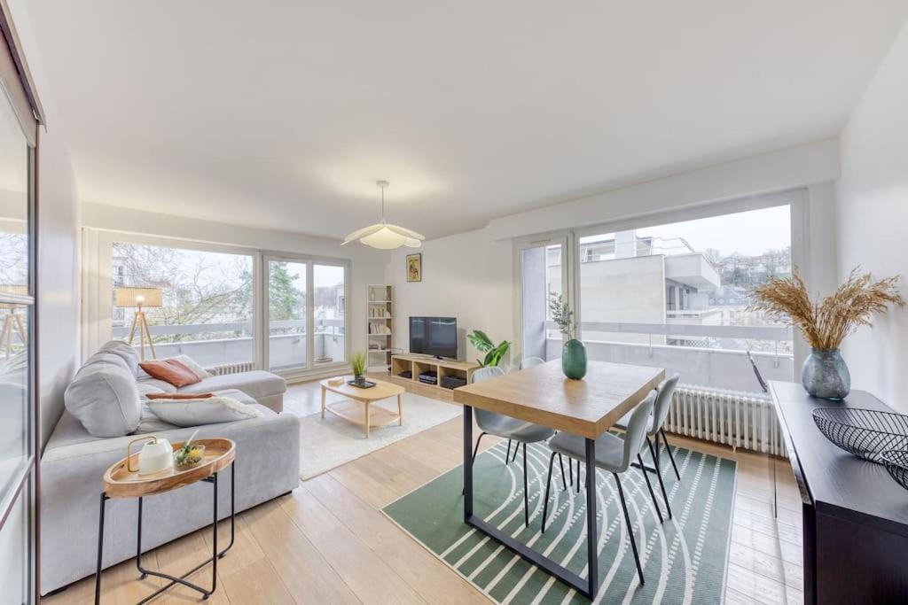 Grand Appartement Spacieux - Proche Paris Sèvres Esterno foto